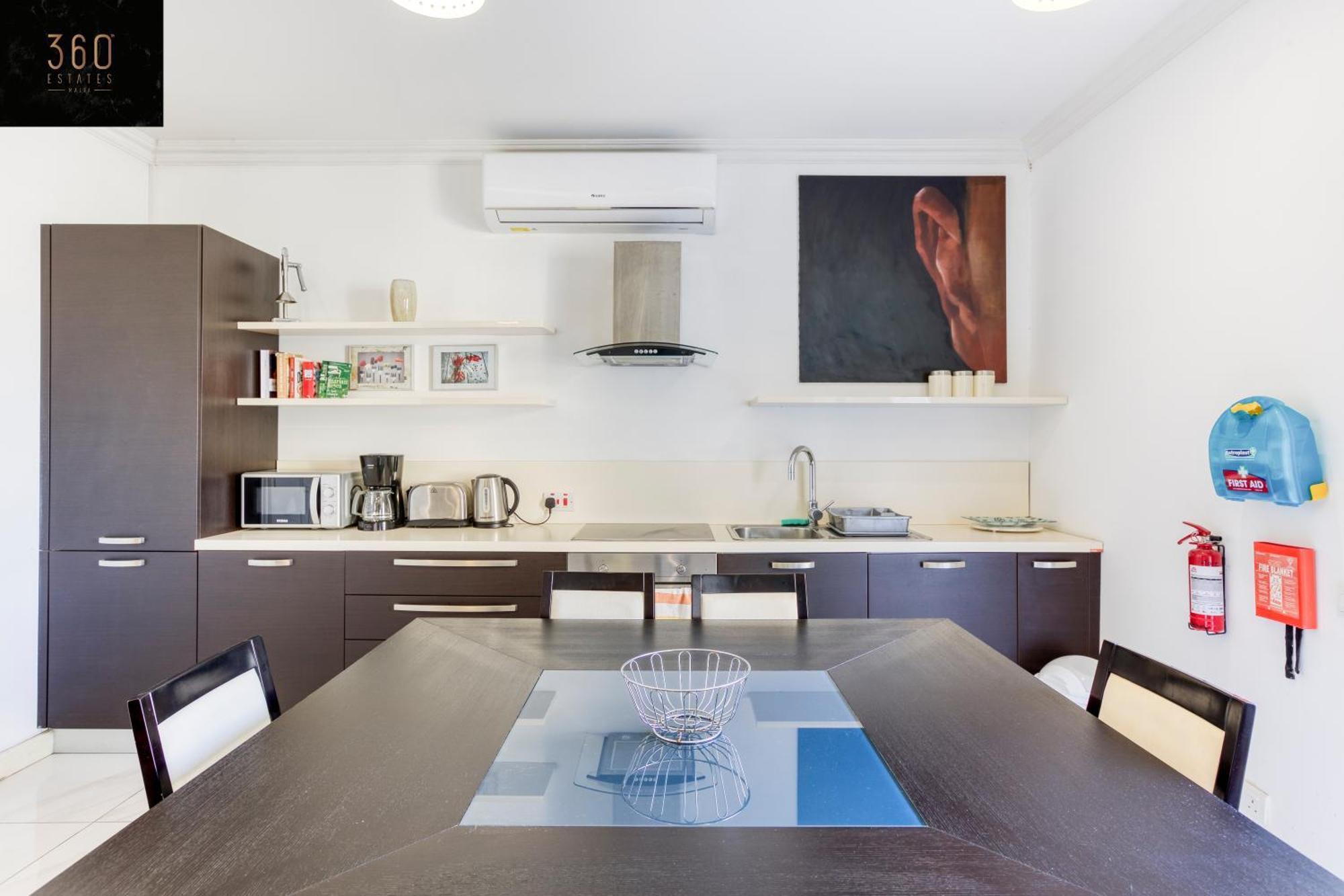 A 1Br Stylish, Fully Equipped Home In The Capital By 360 Estates 瓦莱塔 外观 照片